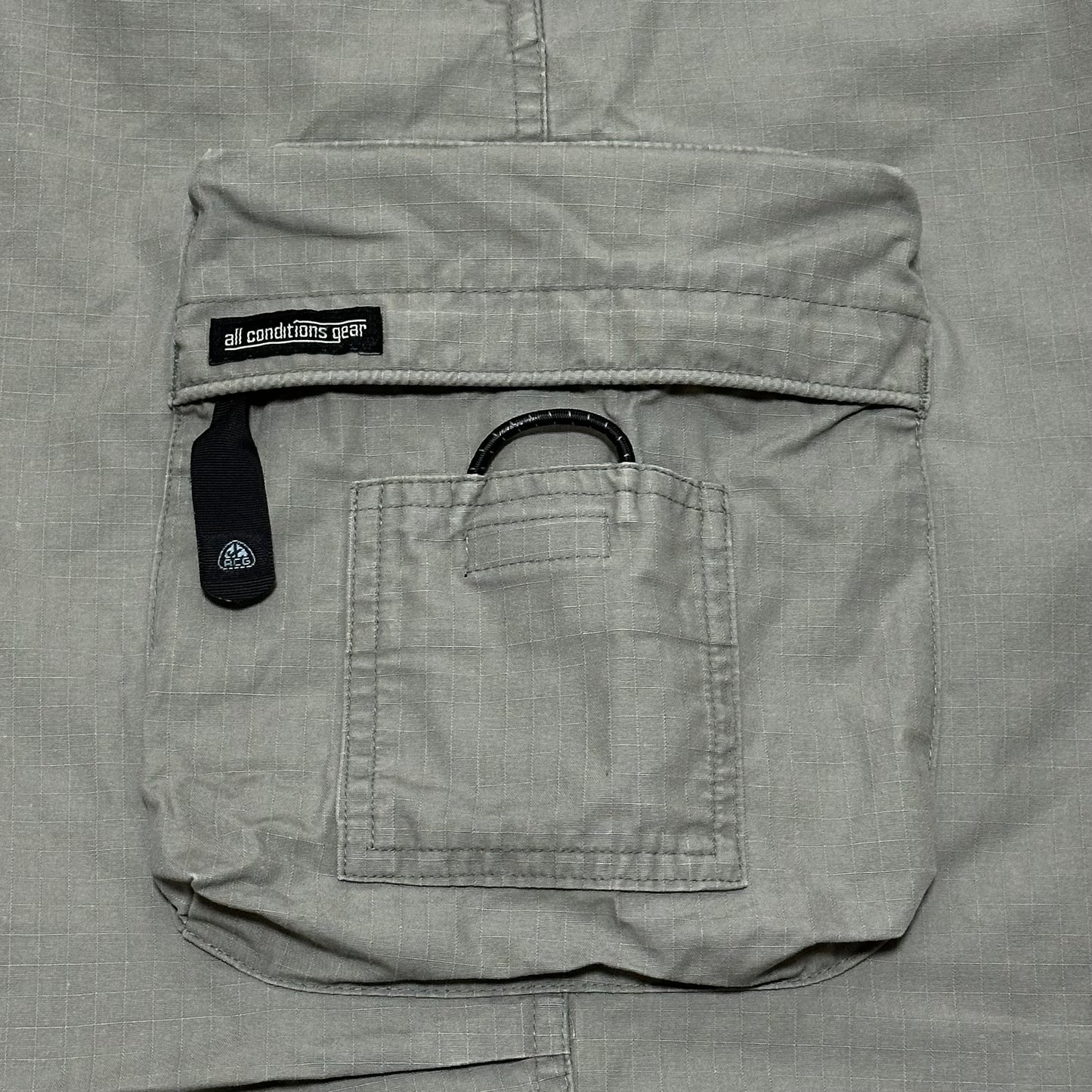 NIKE ACG 3D-Pockets Technical Cargo Pants